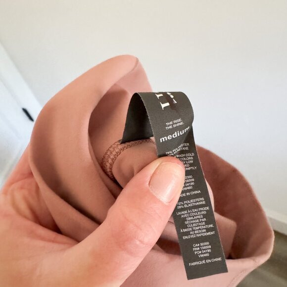 NWT Vuori Colorblock Light Terracotta Studio Leggings M - Picture 9 of 9